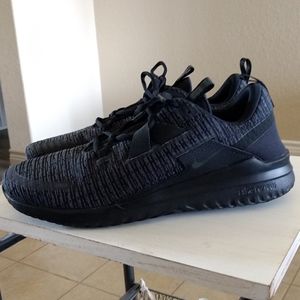 Nike Renew Arena black anthracite grey